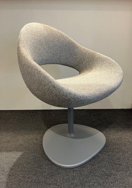 Artifort Shark Showroommodel