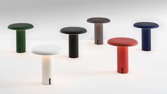 Artemide Takku oplaadbare tafellamp