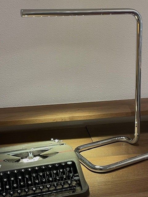 Thonet Lum tafellamp 50 Showroom model